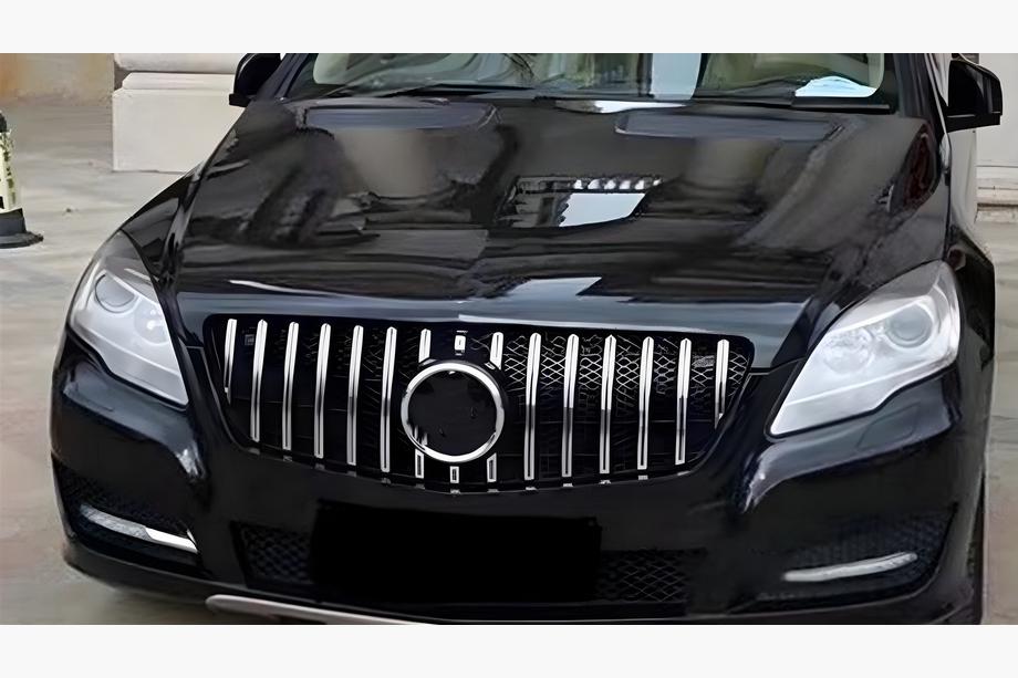 Mercedes R-class W251 2005-2017 Frontgrill GT Panamericana (2011+) Image