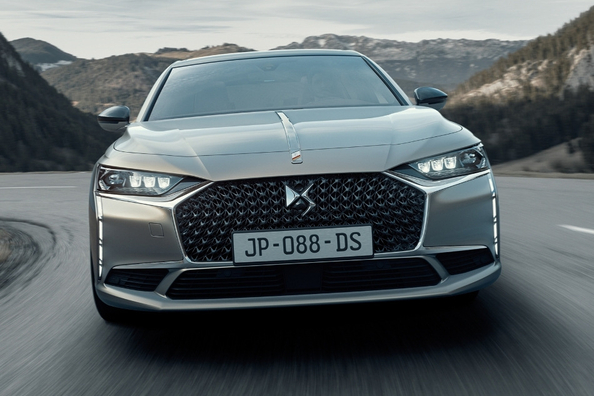 DS 9 Testbericht: Luxus und Technologie in einer Premium-Limousine