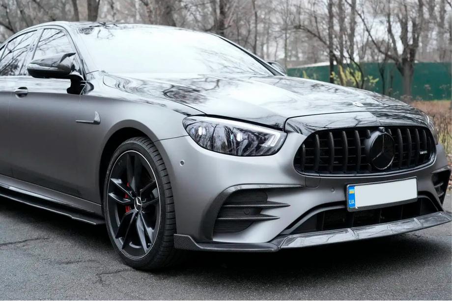 Mercedes E-class coupe C238 2016-2024 Carbon Abdeckungen für vordere Kotflügel (für AMG-Line 2017-2019) Image