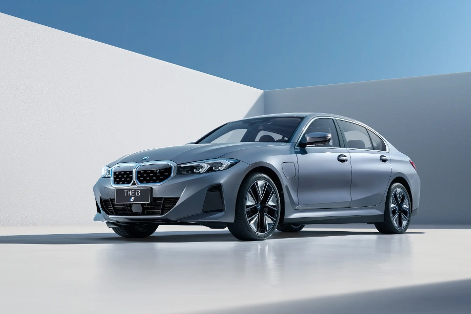 BMW i3 Limousine (G28) Testbericht: Elektro-Power und Stil