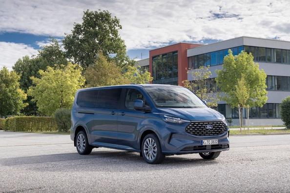 Ford Tourneo Custom 2024 Minivan-Testbericht