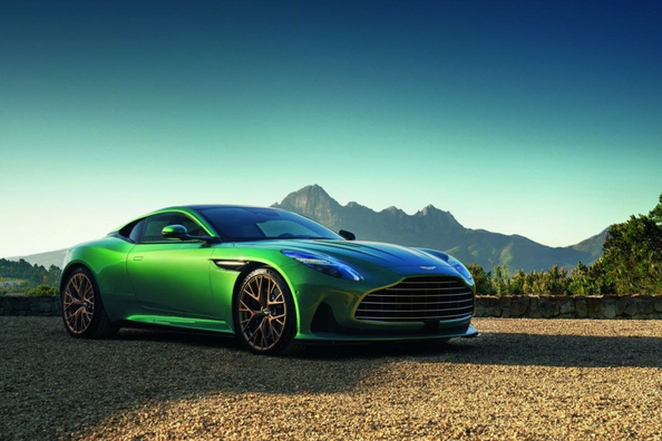 Testbericht zum Aston Martin DB12 Sportcoupé 2024 Foto 1