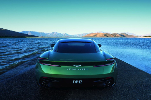 Testbericht zum Aston Martin DB12 Sportcoupé 2024 Foto 4