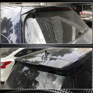 Spoiler V4 (für GTI/R HB, Carbon) Foto 3