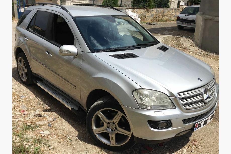 Mercedes ML W164 2005-2011 Trittbretter Allmond Grey (2 Stk., Alu) Foto 3