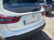 Nissan Qashqai 2014-2021 Chromleiste über dem Kennzeichen (Edelstahl) Carmos - Türkischer Edelstahl Foto 3