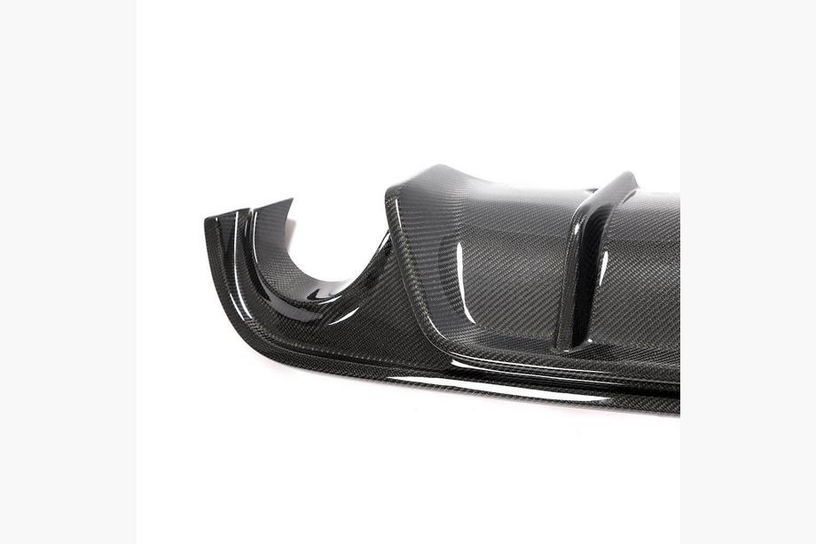 Infiniti Q50/Q60 2013-2024 Heckdiffusor V4 (für Q50 Base/Sport 2014-2017, Carbon) Foto 7