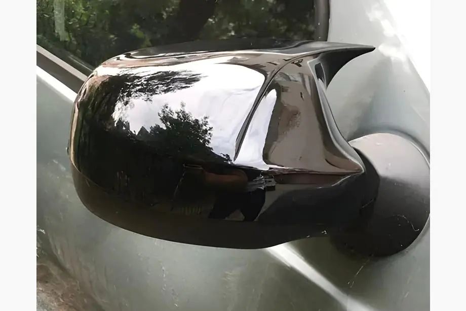 Lada Largus 2012- Spiegelabdeckungen BMW-Style (2 Stk) Image