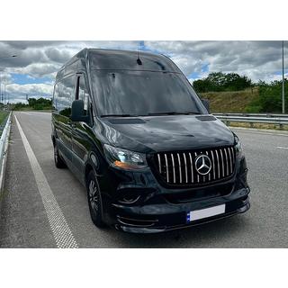 Frontgrill Panamericana GT Chrom Premium V2 (Mit Rahmen) Mercedes Sprinter W907/W910 2018- Foto 3
