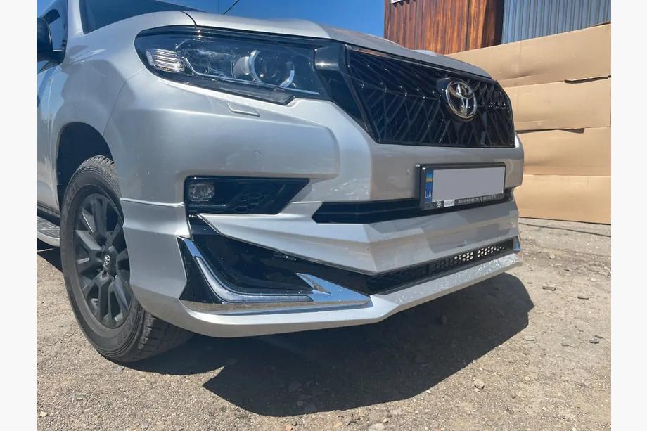 Toyota Land Cruiser Prado 150 2009-2023 Frontstoßstangenlippe Modelista V3-LED (2017-) Weiß Foto 5