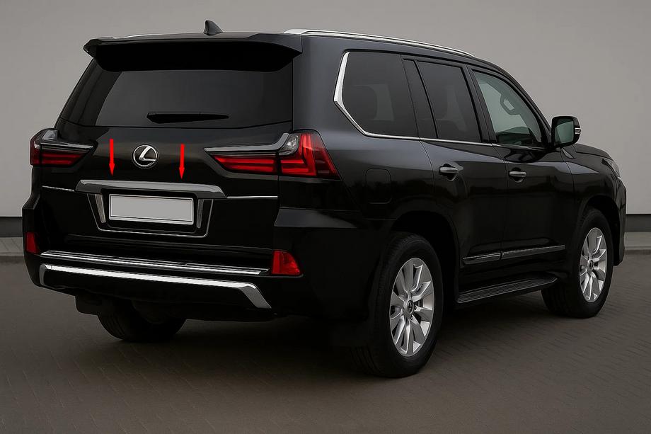 Lexus LX570/450d 2008-2022 Kofferraumleistenabdeckung über dem Kennzeichen BlackEdition (für 2016+) Image