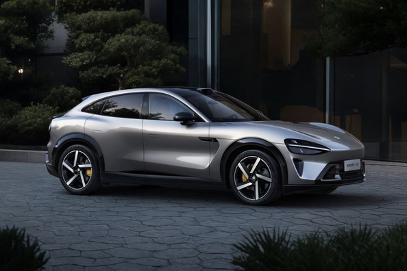 Test des Elektroautos Xiaomi YU7: ein futuristischer Crossover mit beeindruckender Reichweite Foto 1