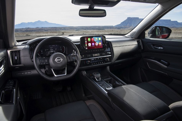Testbericht der Nissan Pathfinder V-Generation: Ein Familien-SUV der neuen Generation Foto 5