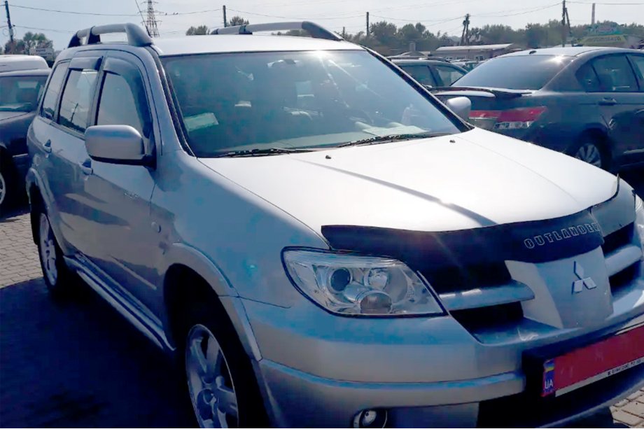 Mitsubishi Outlander 2001-2006 Windabweiser (4 Stk, HIC) Image