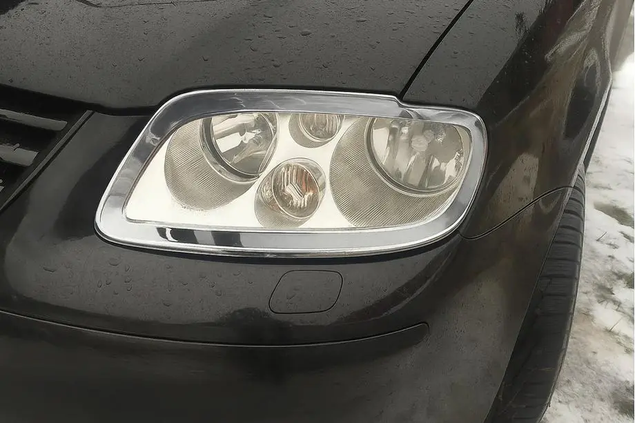 Volkswagen Caddy 2004-2010 Scheinwerfer Abdeckungen (2 Stk, Edelstahl) Image