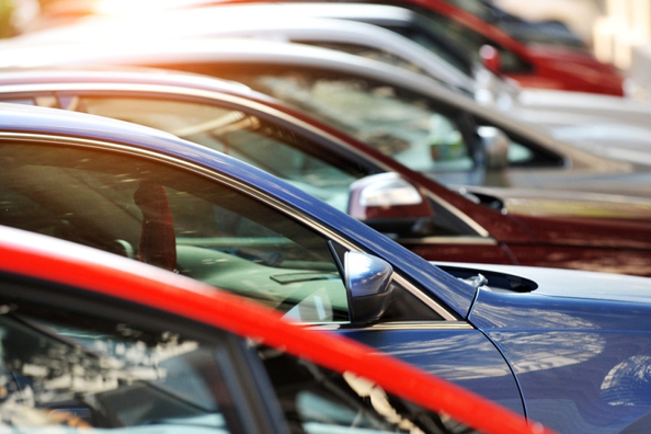 Welches Auto sollte ein Anfänger kaufen? Das perfekte Auto für den Start auswählen