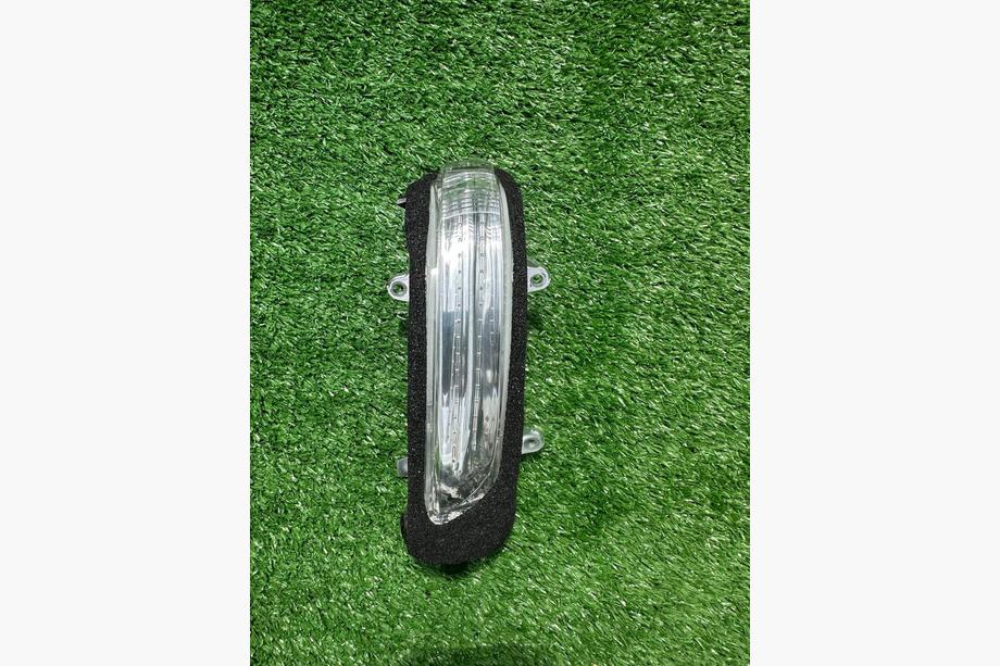 Toyota Land Cruiser 200 2007-2021 Blinker im Spiegel (Für 2012-2016, 1 Stk) Image