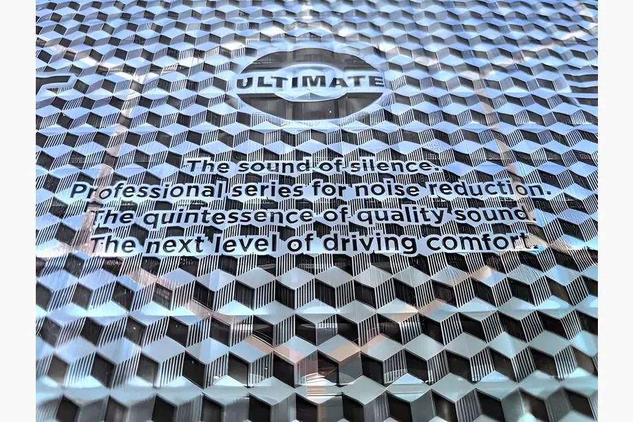 Vibrodämmmatte ULTIMATE EXPERT BLUE SILVER 3 mm (50x35 cm) Foto 3