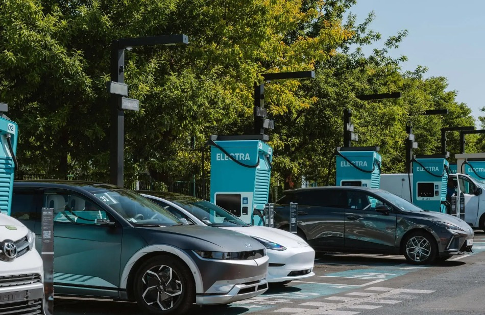 Sollte ich für lange Fahrten ein Elektroauto kaufen? Wir prüfen die Möglichkeiten
