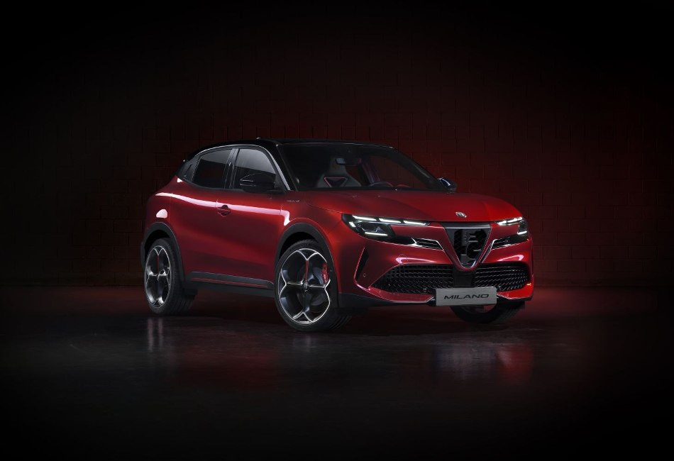 Alfa Romeo Junior Electric: Testbericht des kompakten Elektro-Crossovers