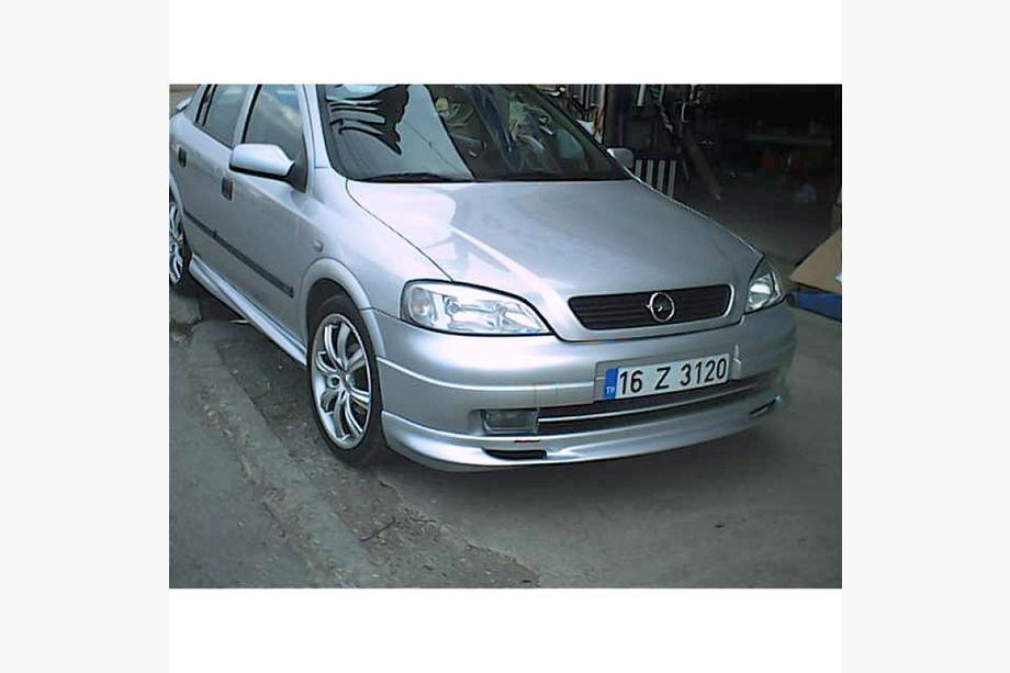 Opel Astra G classic 1998-2012 Vordere untere Lippe HB (grundiert zum Lackieren) Image