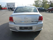 Opel Astra H 2004-2013 Hintere untere Abdeckung Sedan (grundiert zum Lackieren) Foto 1