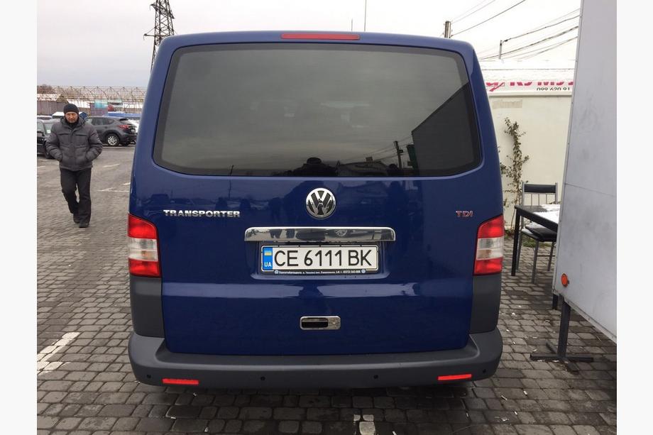 Volkswagen T5 Transporter 2003-2010 Chromleiste über dem Kennzeichen für Heckklappe (ohne Schriftzug, Edelstahl) Foto 2