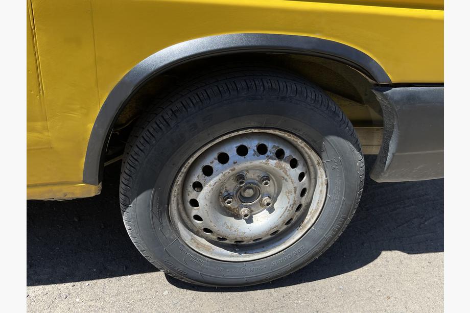 Volkswagen T4 Transporter 1990-2003 Radlaufverbreiterungen (4 Stk, schwarz) Image