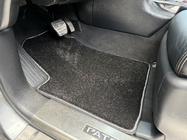 Nissan Patrol Y62 2010-2024 Textil Fußmatten Deluxe (3 Reihen, Schwarz) Foto 1