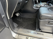 Nissan Armada 2016-2024 Textil Fußmatten Deluxe (3 Reihen, Schwarz) Foto 7