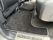 Nissan Armada 2016-2024 Textil Fußmatten Deluxe (3 Reihen, Schwarz) Foto 10