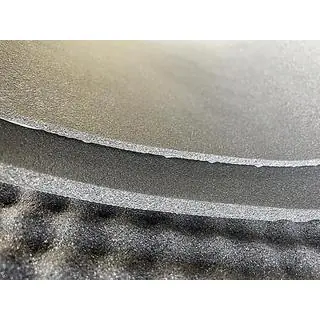 Schall- und Wärmedämmung ULTIMATE ACCENT PRO 4 mm elastischer PE-Schaum mit wasserfestem Kleber, Platte (0,5m x 0,75m) Foto 1
