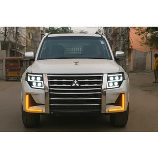 Frontscheinwerfer LXR Mitsubishi Pajero Wagon IV 2006-2021 Foto 1