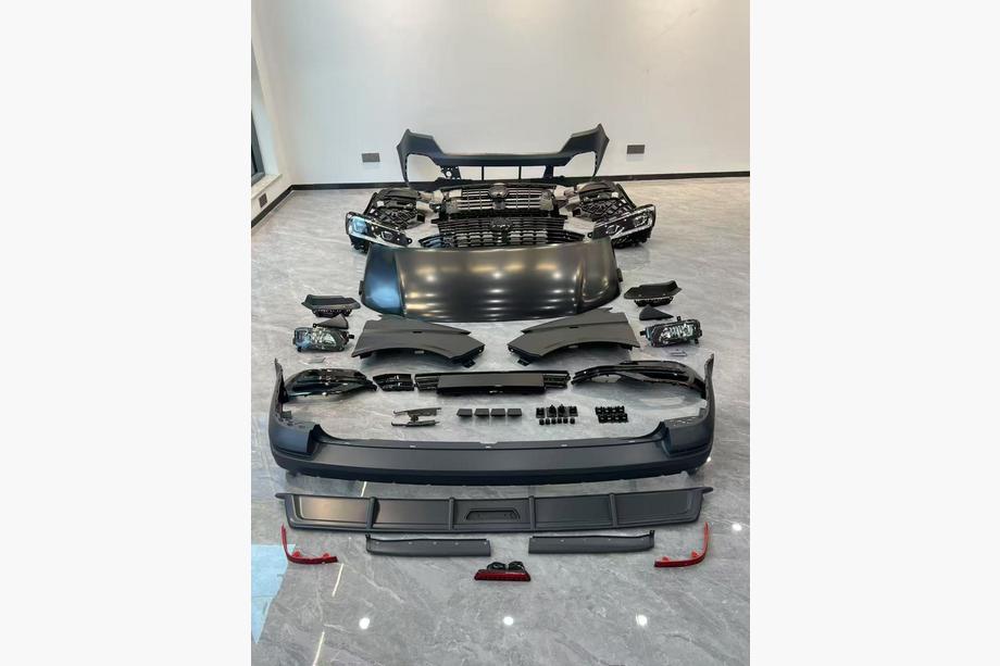 Volkswagen T5 2010-2015 T6.1 OEM Facelift Kit Image