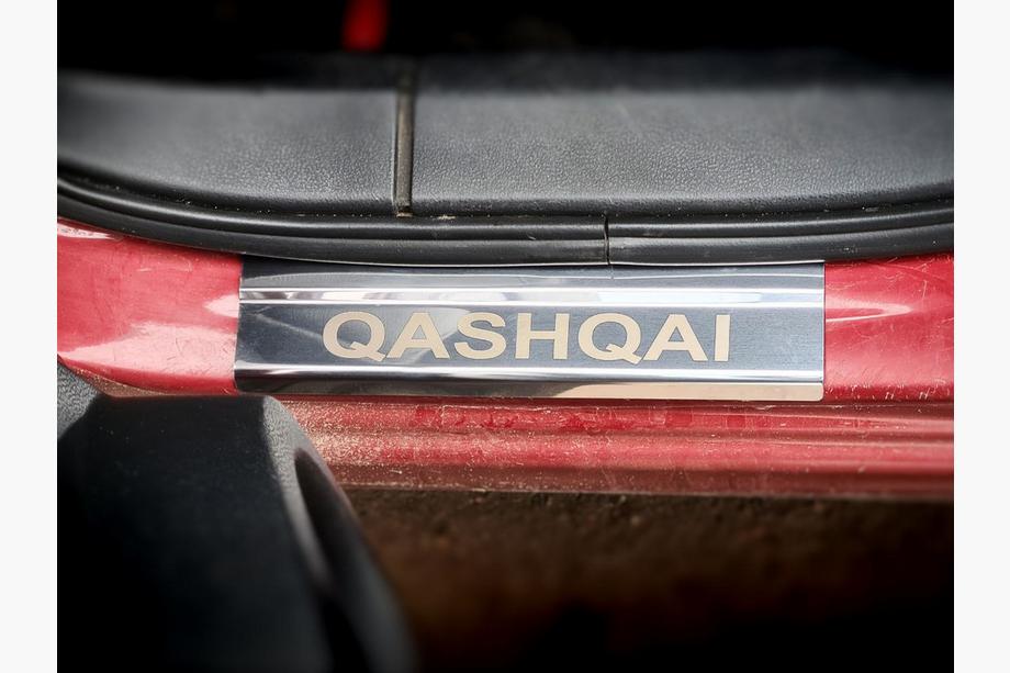 Nissan Qashqai 2014-2021 Einstiegsleisten Edelstahl Carmos V1 4 Stück Foto 4