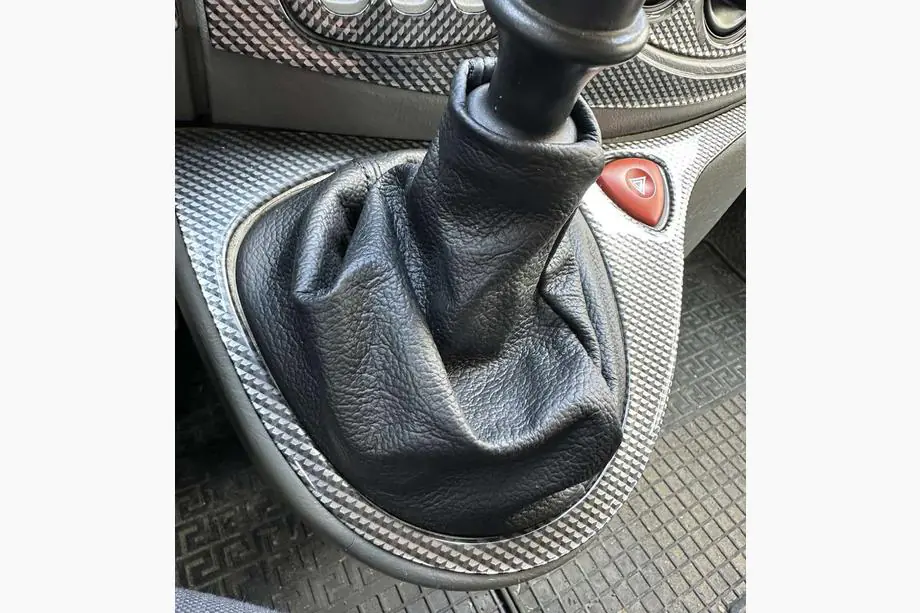 Renault Trafic 2001–2015 Leder Schaltsack Image