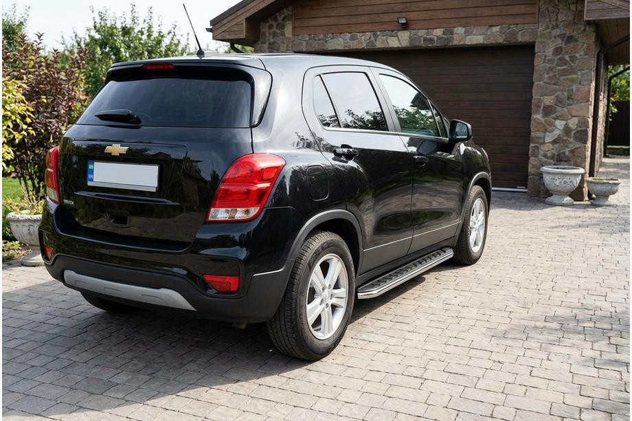 Chevrolet Trax 2012-2023 Trittbretter Maydos V1 (2 Stk., Aluminium & Edelstahl) Image