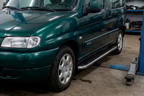 Peugeot Partner 1996-2008 Trittbretter Maydos V1 (2 Stk., Aluminium & Edelstahl) Foto 1
