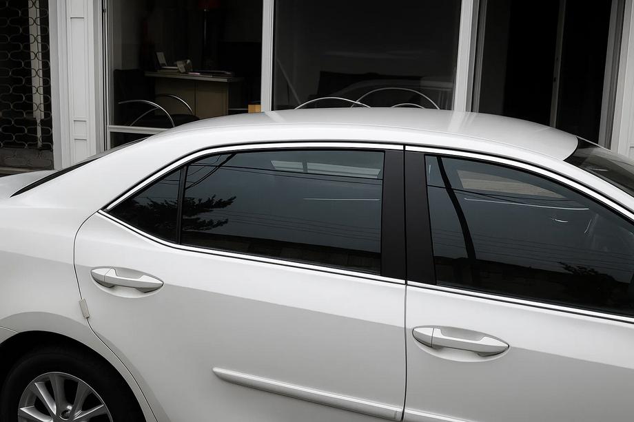 Toyota Corolla 2013-2019 Obere Türleisten Edelstahl (4 Stück) Image