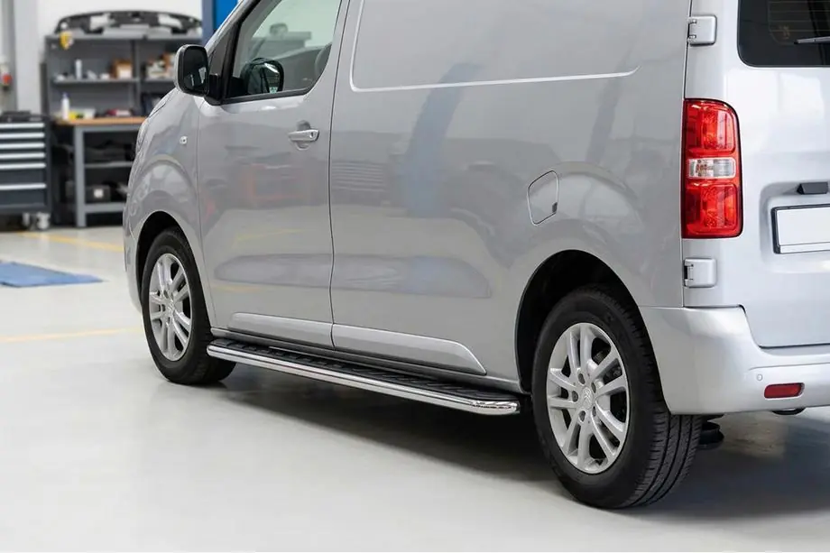 Fiat Scudo 2007-2015 Trittbretter Maydos V1 (2 Stk., Aluminium & Edelstahl) Image