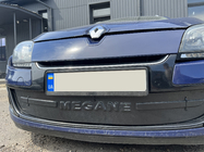 Renault Megane III 2009-2016 Winterabdeckung für Kühlergrill (2009-2013, unten) Matt Foto 6
