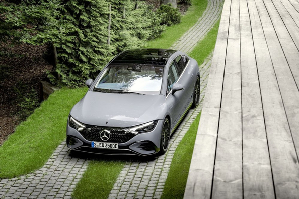 Mercedes-Benz EQE (V295): Testbericht der elektrischen Business-Class-Limousine Foto 1