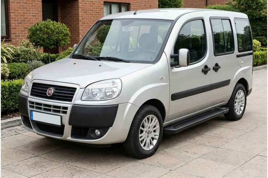 Fiat Doblo I 2005-2010 Trittbretter Allmond Black (2 Stk., Aluminium) Image