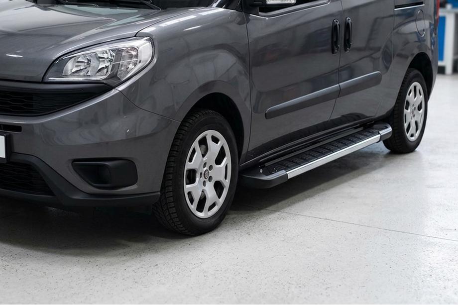 Fiat Doblo II 2010-2022 Seitenschweller RedLine V1 (2 Stk., Aluminium) Image