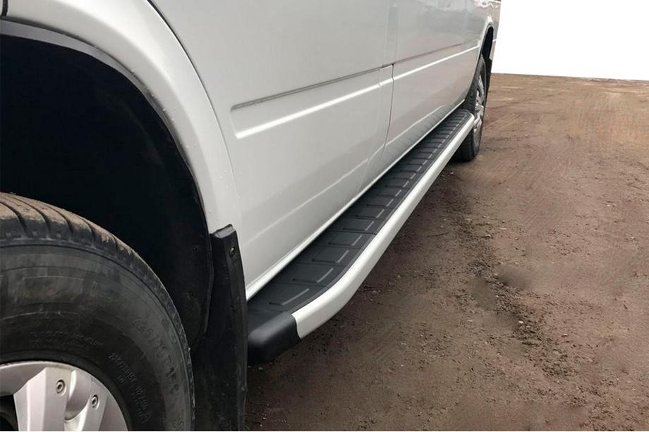 Mercedes Sprinter W901/902/903/904/905 1995–2006 Trittbretter Fullmond (2 Stk, Alu) Image
