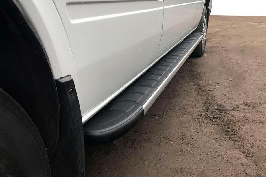 Mercedes Sprinter W901/902/903/904/905 1995–2006 Trittbretter Duru (2 Stk., Aluminium) Image
