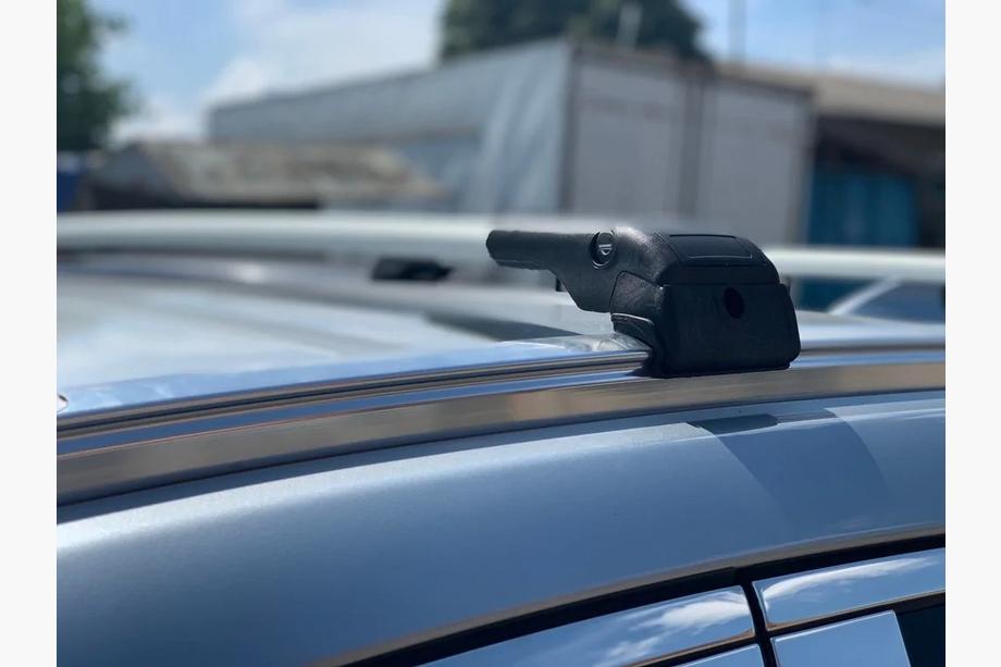 Citroen Berlingo/Multispace 2018- Dachträger (Querträger) für integrierte Reling Wingbar V2 (2 Stk) Schwarz Foto 2
