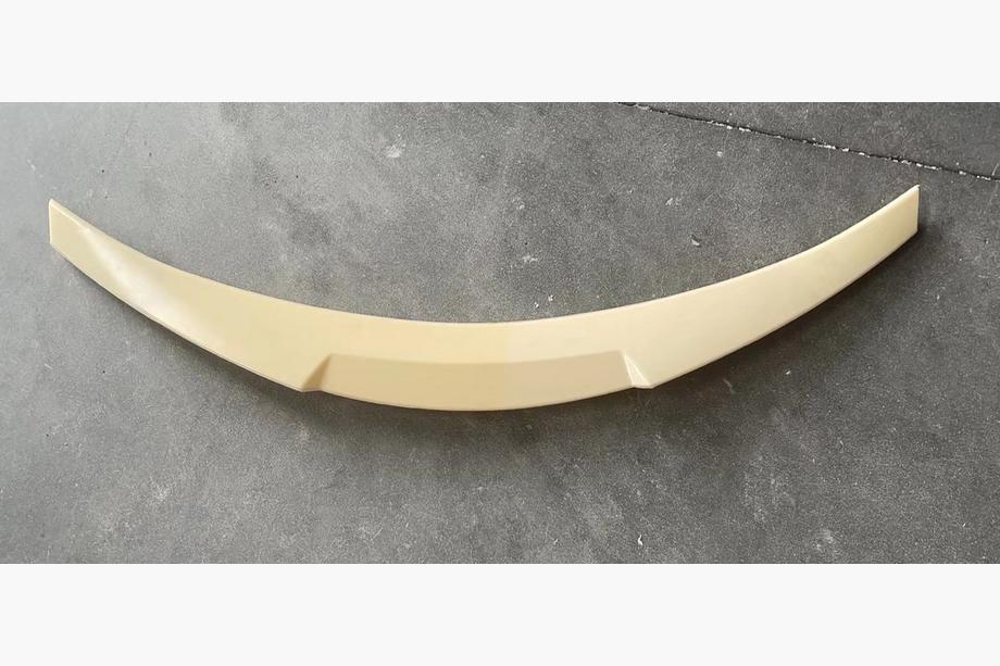 BMW 1 Series E81/E82/E87/E88 2004-2011 Spoiler M4-Style (für E82, grundiert zum Lackieren) Image