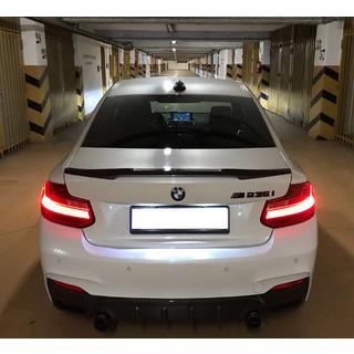 Heckspoiler M4-Style (für F22, grundiert zum Lackieren) Foto 1