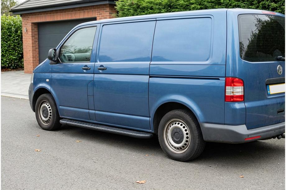 Volkswagen T5 Transporter 2003-2010 Seitenschweller Bosphorus Black (2 Stk., Aluminium) Langer Radstand Image
